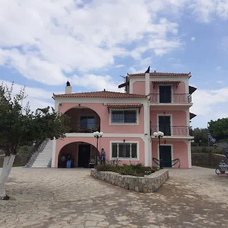Holiday home Dimelia Heaven Farm House In Kranidi