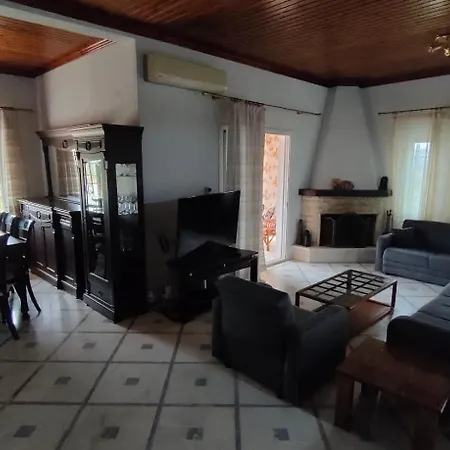 Dimelia Heaven Farm House In Holiday home