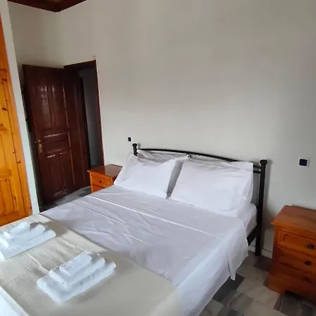 Dimelia Heaven Farm House In Holiday home